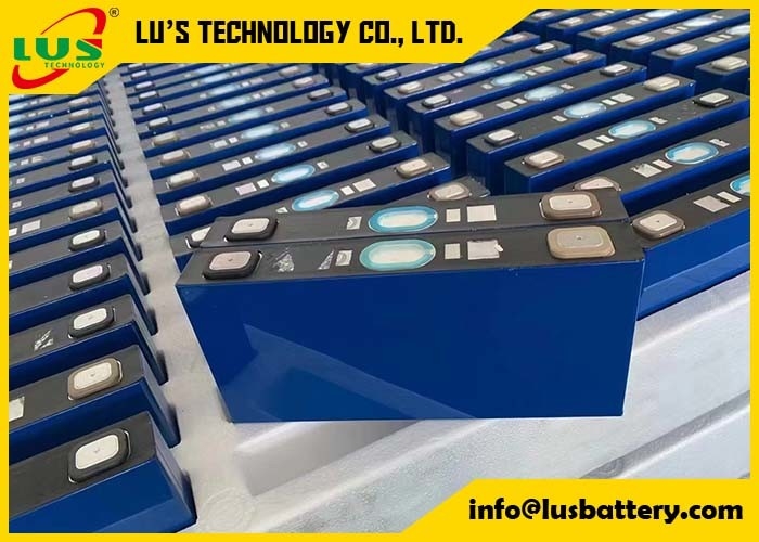 Lithium iron phosphate battery 3.2 volt 100ah 110Ah Lithium Battery LiFePO4 Battery DIY